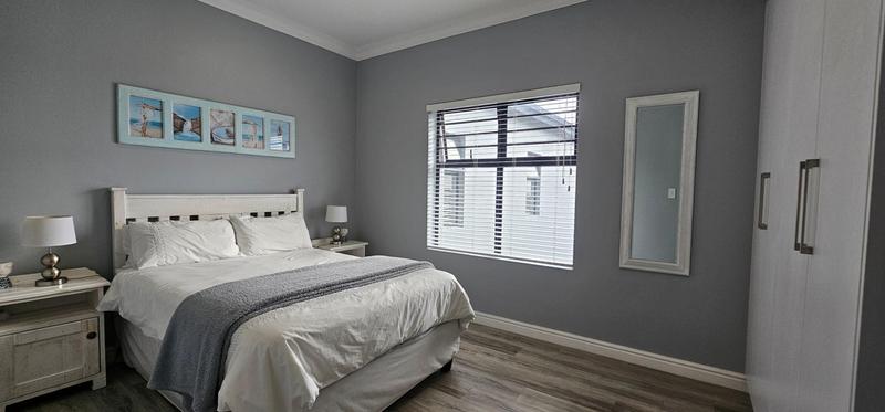 4 Bedroom Property for Sale in Myburgh Park Western Cape